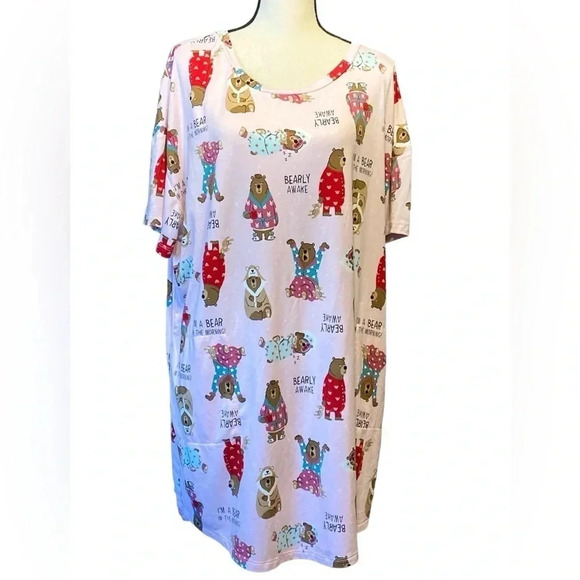 🐻 Sweet treasures Bear pjs 🐻
A/17 - Picture 1 of 10